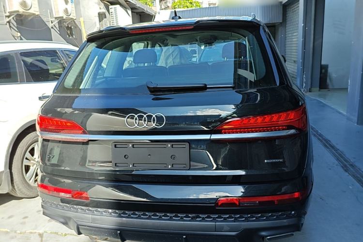 Used Audi Q7 2025 55 TFSI quattro S line Sport Edition Rear
