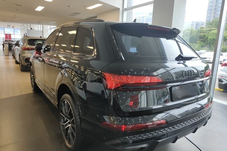 Used Audi Q7 2025 55 TFSI quattro S line Black Warrior Edition Rear Left 45 Deg