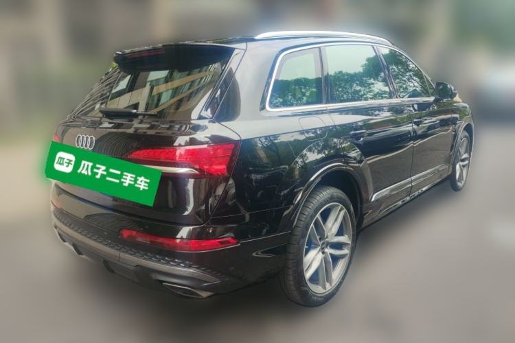 Used Audi Q7 2025 55 TFSI quattro S line Sport Edition Rear Right 45 Deg