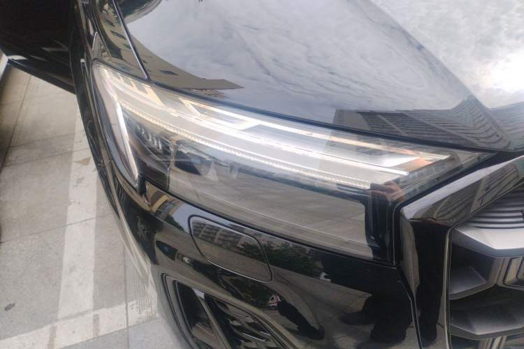 Used Audi Q7 2025 45 TFSI quattro S line Black Warrior Edition Right Front Headlight