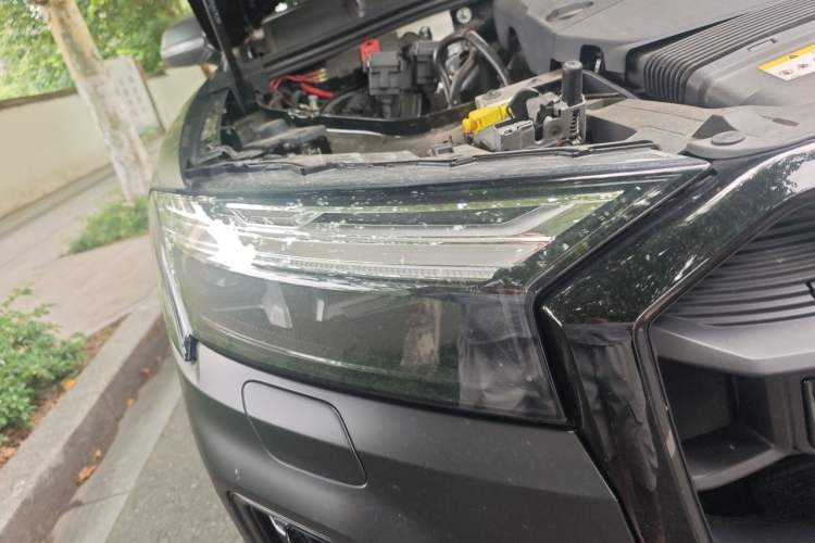 Used Audi Q7 2025 45 TFSI quattro S line Black Warrior Edition Right Front Headlight