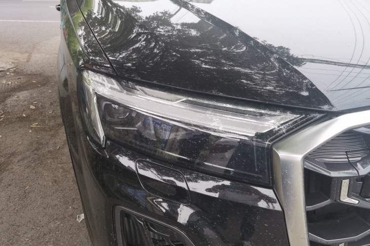 Used Audi Q7 2025 55 TFSI quattro S line Sport Edition Right Front Headlight