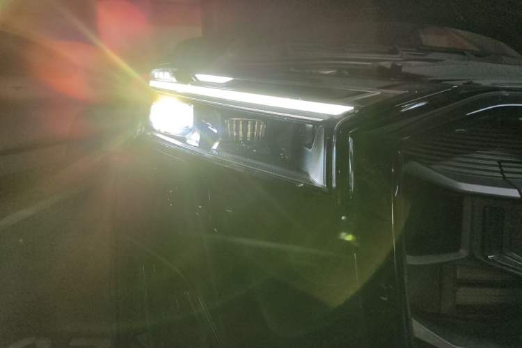 Used Audi Q7 2025 45 TFSI quattro S line Black Warrior Edition Right Front Headlight
