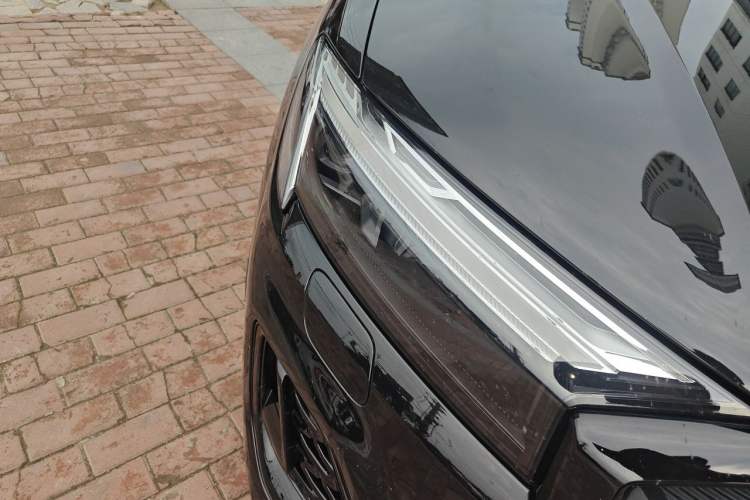 Used Audi Q7 2025 55 TFSI quattro S line Black Warrior Edition Right Front Headlight