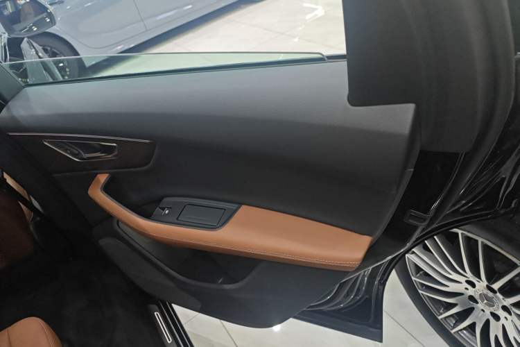 Used Audi Q7 2025 45 TFSI quattro S line Black Warrior Edition Right Rear Door Interior