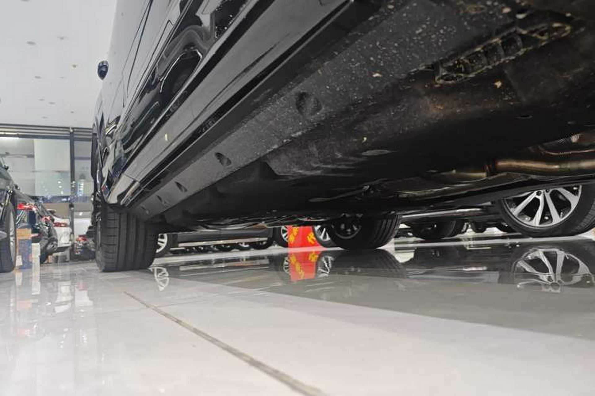 Used Audi Q7 2025 45 TFSI quattro S line Black Warrior Edition Right Side Sill