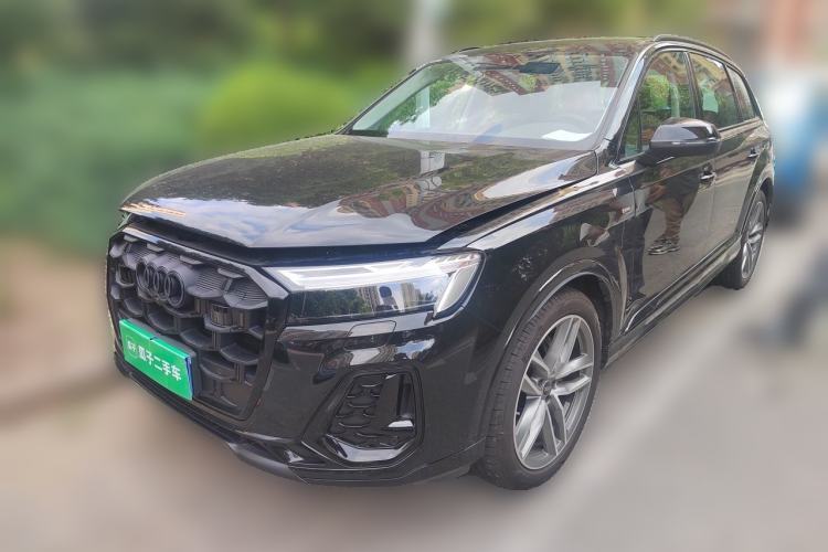 Used Audi Q7 2025 45 TFSI quattro S line Black Warrior Edition Guazi used car, China used car export, Used car for sale, Used  cars, Cheapest cars for sale