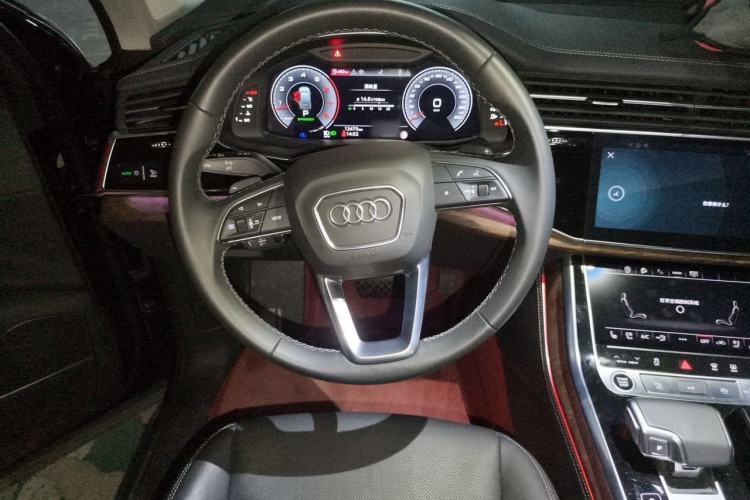 Used Audi Q7 2025 55 TFSI quattro S line Sport Edition Steering Wheel
