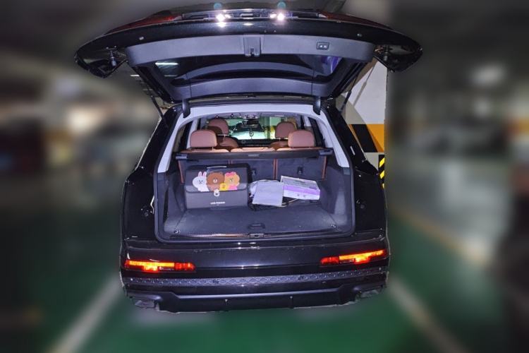 Used Audi Q7 2025 45 TFSI quattro S line Black Warrior Edition Trunk