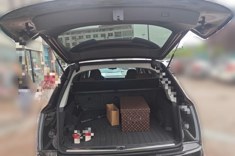 Used Audi Q7 2025 55 TFSI quattro S line Black Warrior Edition Trunk
