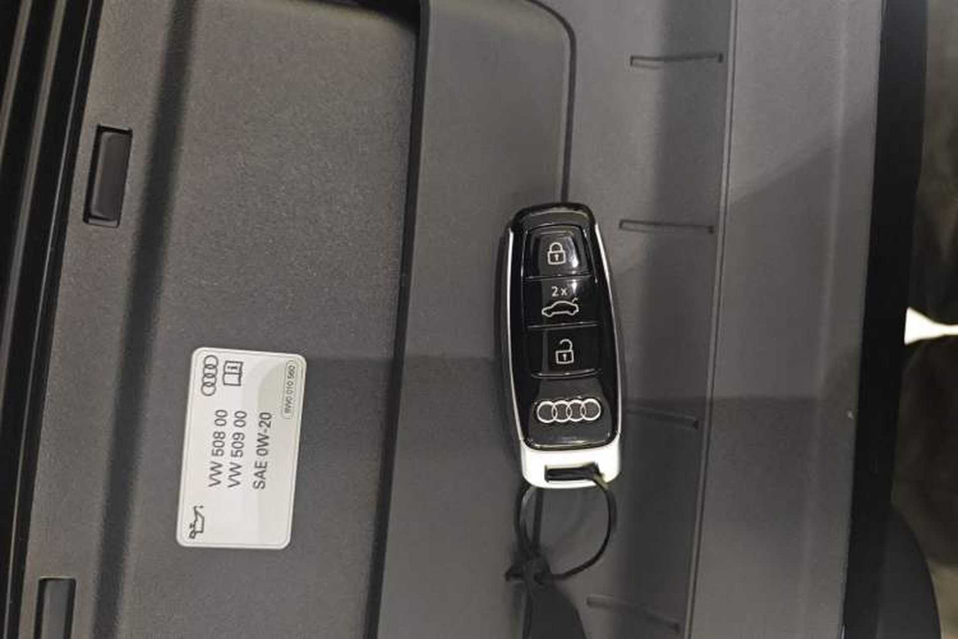 Used Audi Q7 2025 45 TFSI quattro S line Black Warrior Edition Vehicle Key