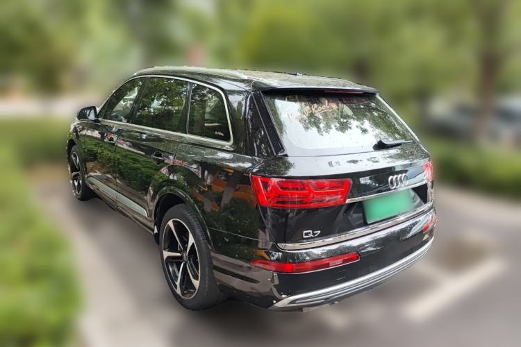 Used Audi Q7 New Energy 2017 45 e-tron Rear Left 45 Deg