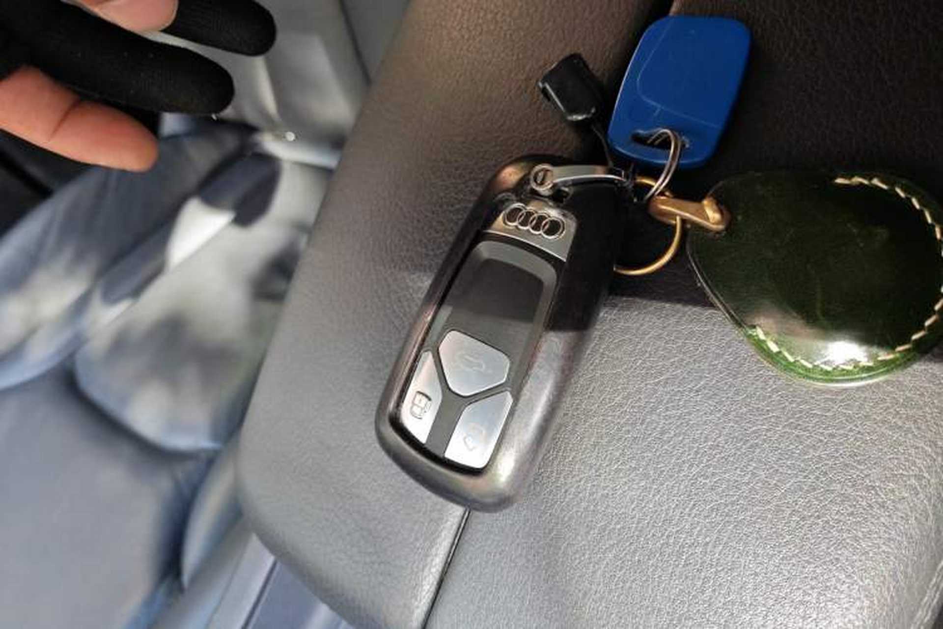 Used Audi Q7 New Energy 2017 45 e-tron Vehicle Key