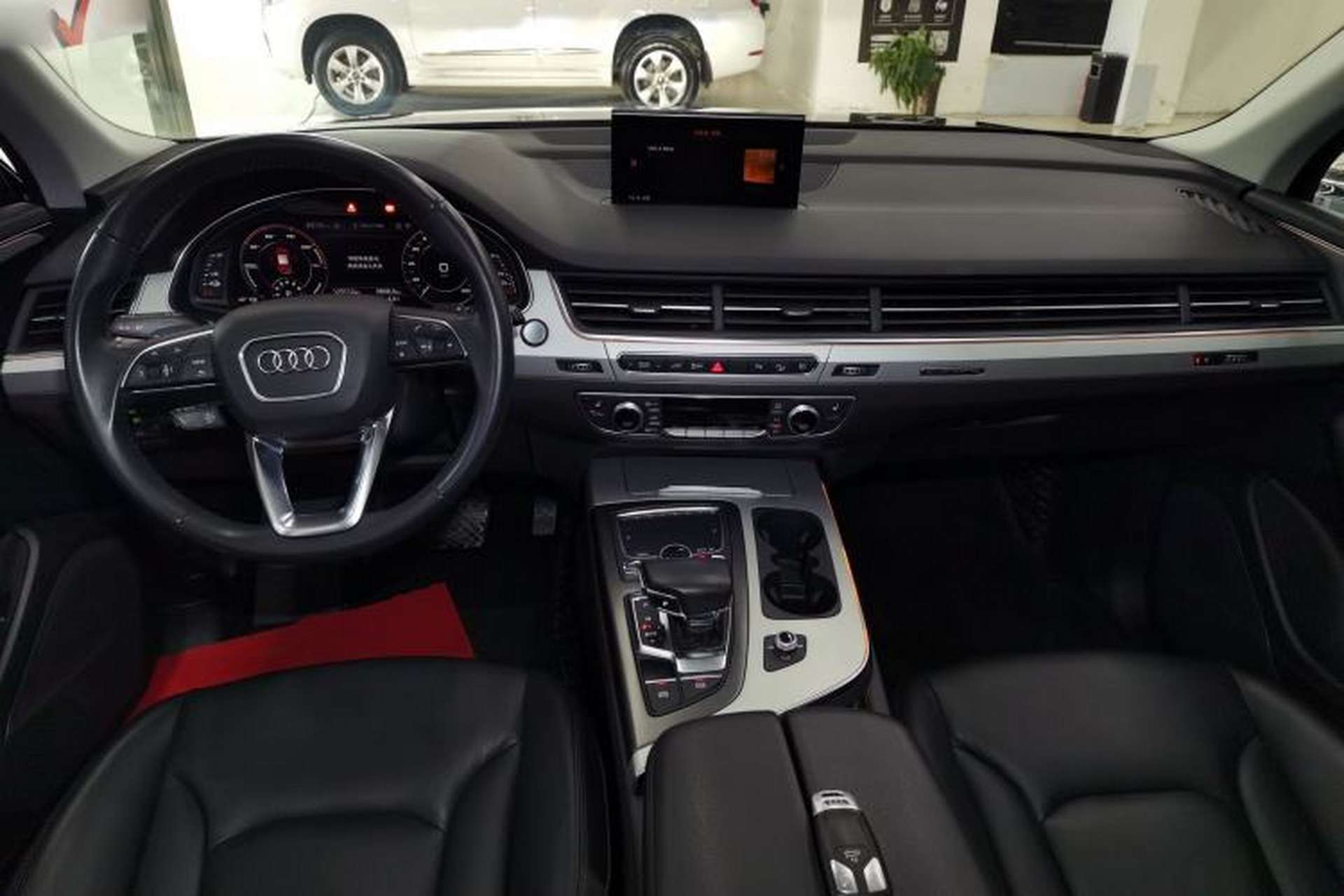 Used Audi Q7 New Energy 2019 55 e-tron Center Console
