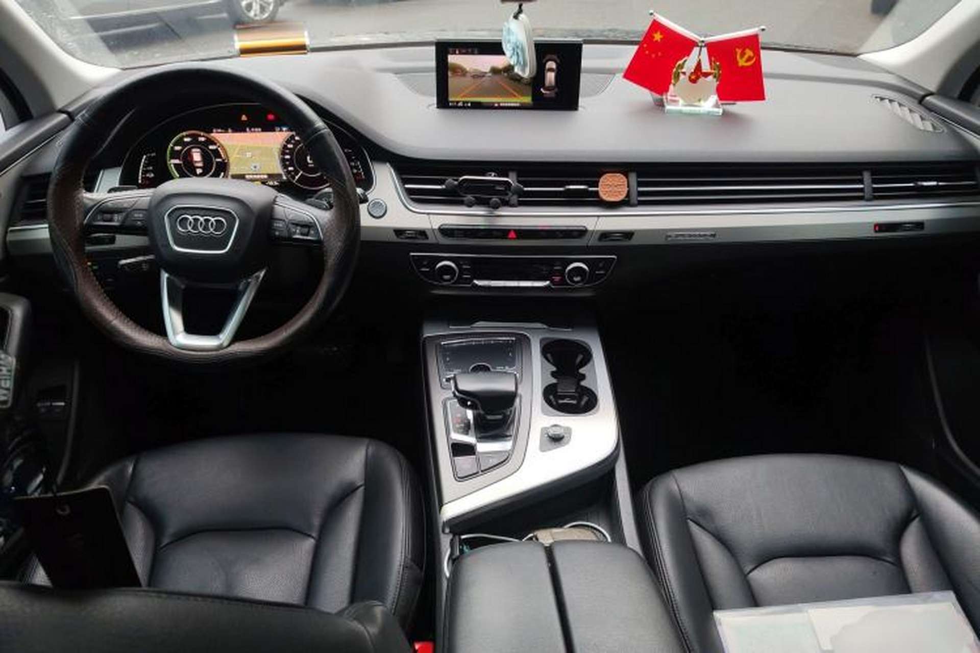 Used Audi Q7 New Energy 2019 55 e-tron Center Console