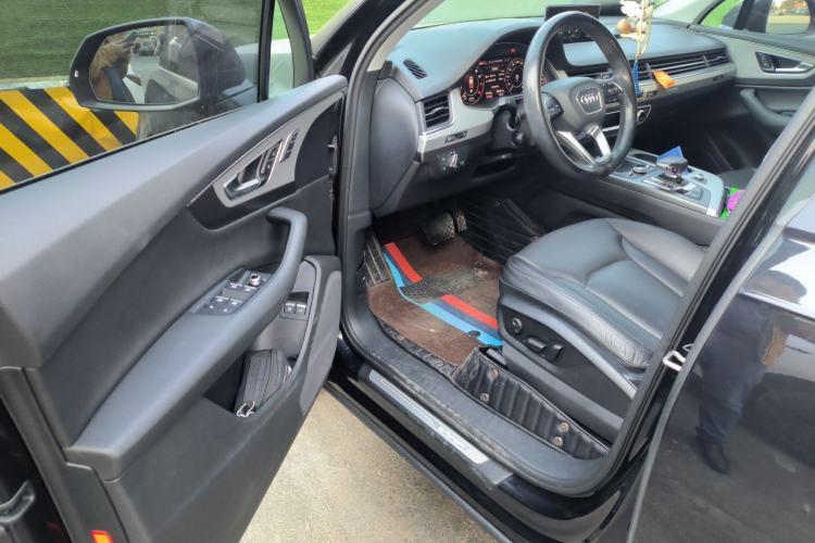 Used Audi Q7 New Energy 2019 55 e-tron Driver Seat