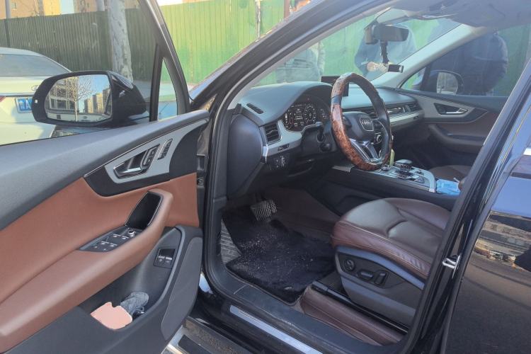 Used Audi Q7 New Energy 2019 55 e-tron Driver Seat