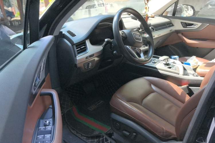 Used Audi Q7 New Energy 2019 55 e-tron Driver Seat