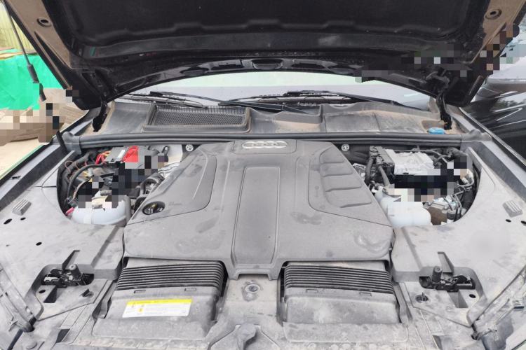 Used Audi Q7 New Energy 2019 55 e-tron Engine Bay