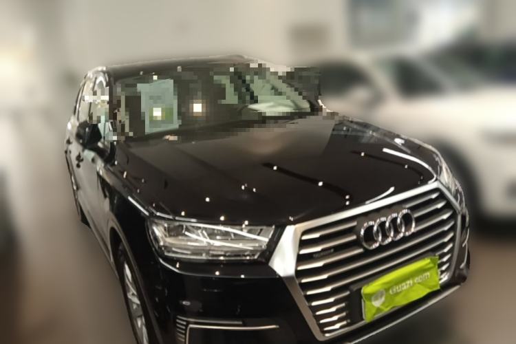 Used Audi Q7 New Energy 2019 55 e-tron Front Right 45 Deg