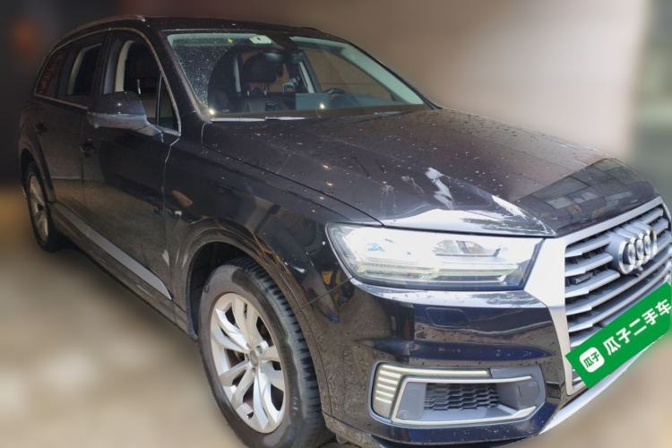 Used Audi Q7 New Energy 2019 55 e-tron Front Right 45 Deg