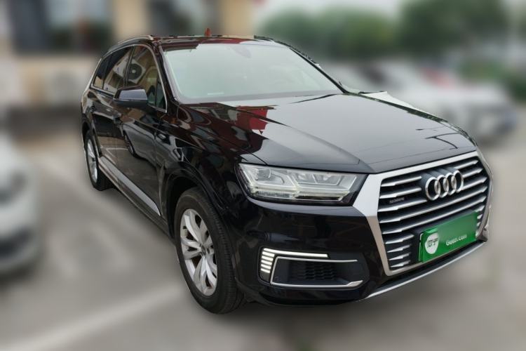 Used Audi Q7 New Energy 2019 55 e-tron Front Right 45 Deg