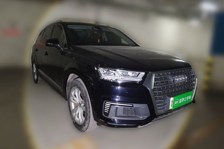 Used Audi Q7 New Energy 2019 55 e-tron Front Right 45 Deg