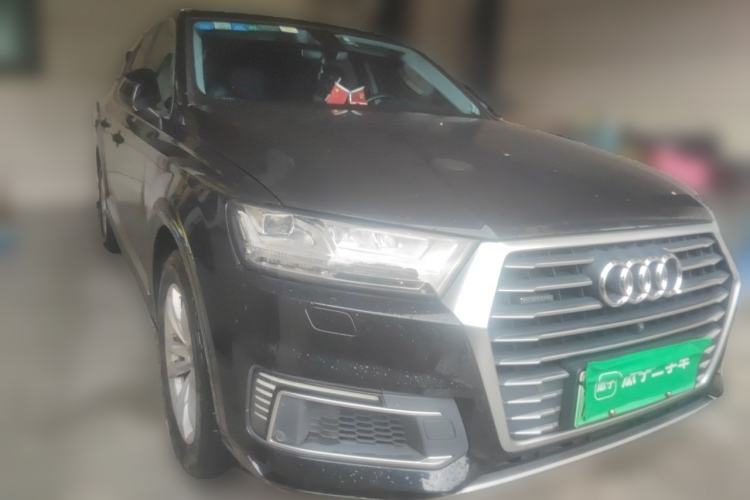 Used Audi Q7 New Energy 2019 55 e-tron Front Right 45 Deg