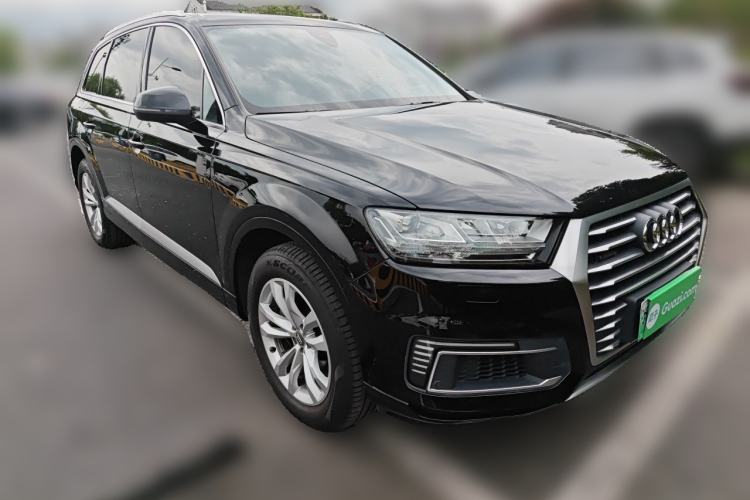 Used Audi Q7 New Energy 2019 55 e-tron Front Right 45 Deg