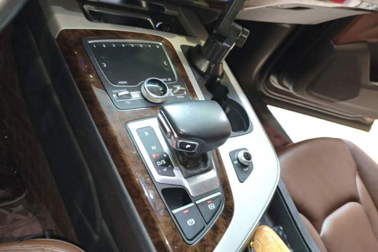 Used Audi Q7 New Energy 2019 55 e-tron Gear Lever