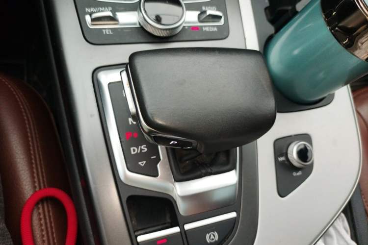 Used Audi Q7 New Energy 2019 55 e-tron Gear Lever