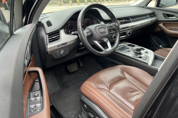 Used Audi Q7 New Energy 2019 55 e-tron Interior 2