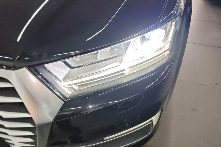Used Audi Q7 New Energy 2019 55 e-tron Left Front Headlight