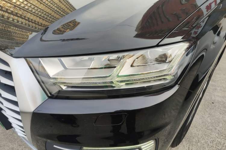 Used Audi Q7 New Energy 2019 55 e-tron Left Front Headlight