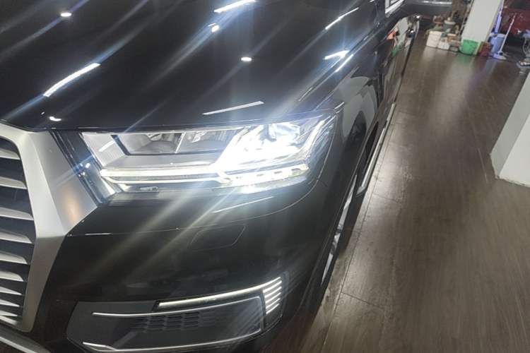 Used Audi Q7 New Energy 2019 55 e-tron Left Front Headlight