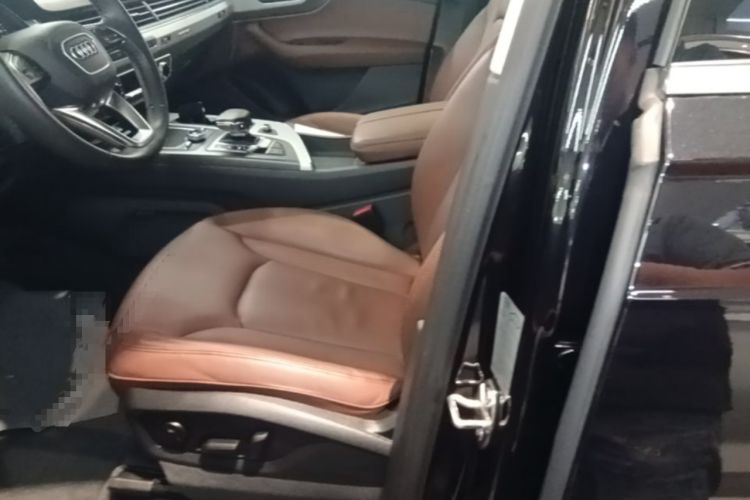 Used Audi Q7 New Energy 2019 55 e-tron Left Front Seat