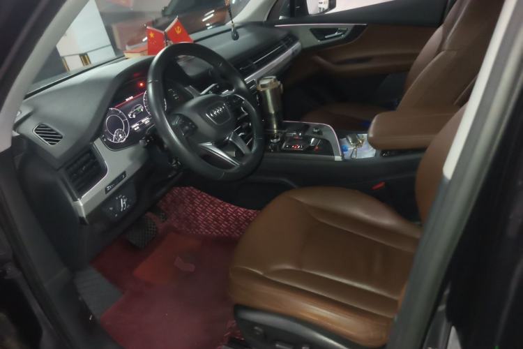 Used Audi Q7 New Energy 2019 55 e-tron Left Front Seat