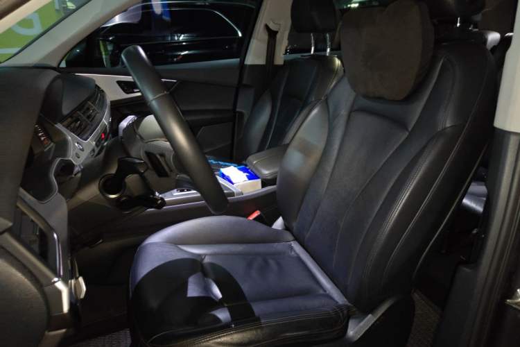 Used Audi Q7 New Energy 2019 55 e-tron Left Front Seat