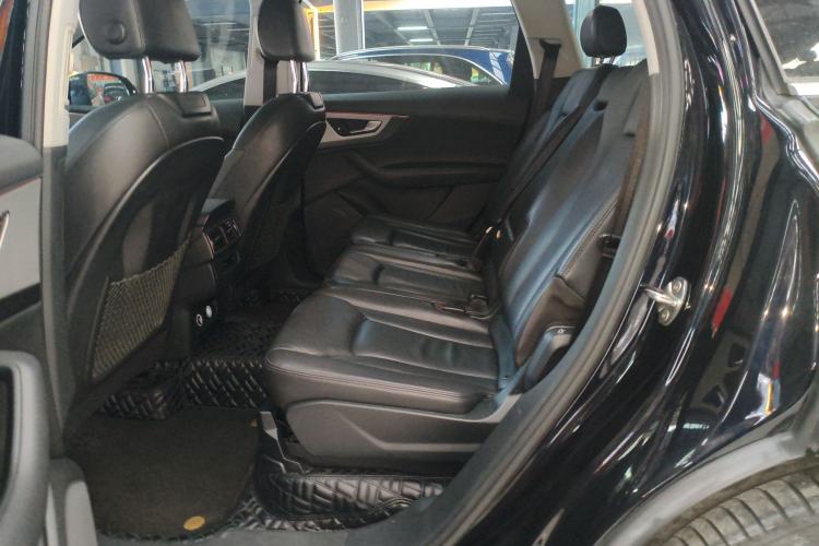 Used Audi Q7 New Energy 2019 55 e-tron Left Rear Seat