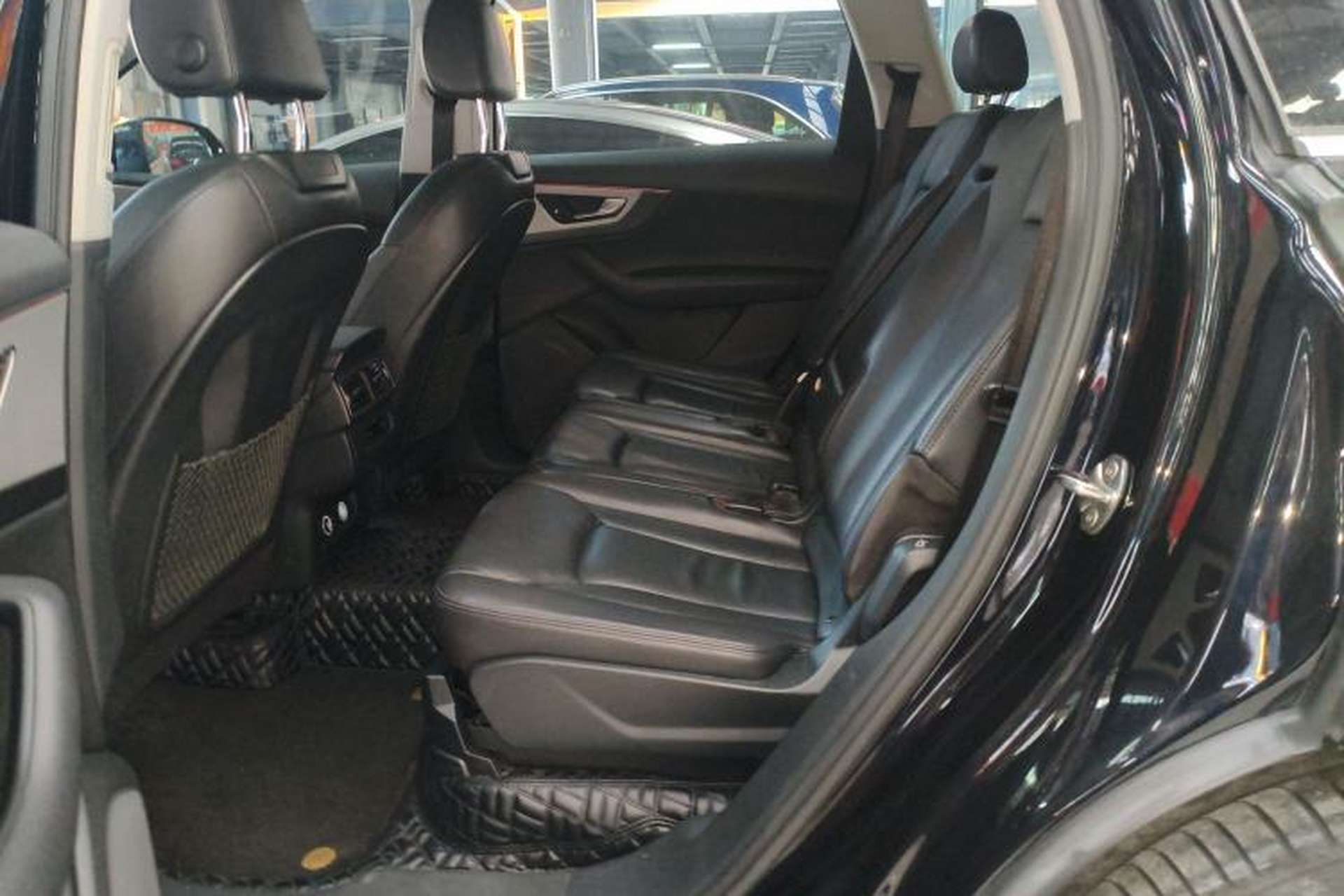 Used Audi Q7 New Energy 2019 55 e-tron Left Rear Seat