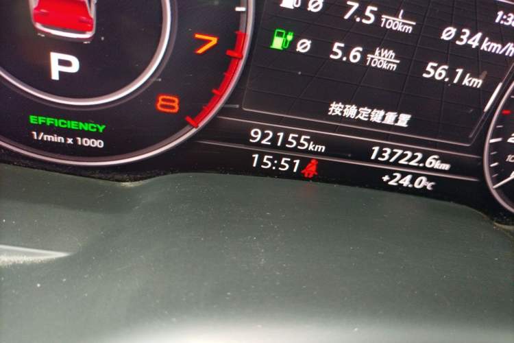 Used Audi Q7 New Energy 2019 55 e-tron Odometer Close Up