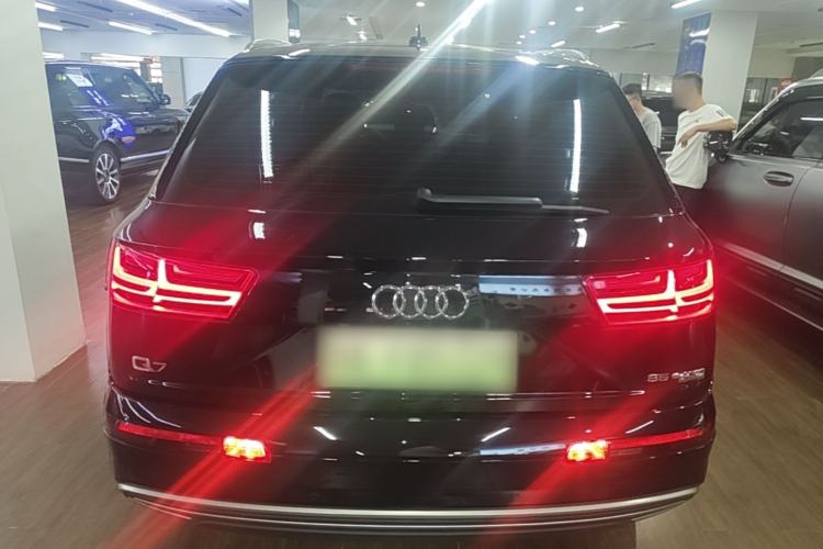 Used Audi Q7 New Energy 2019 55 e-tron Rear