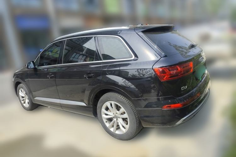 Used Audi Q7 New Energy 2019 55 e-tron Rear Left 45 Deg