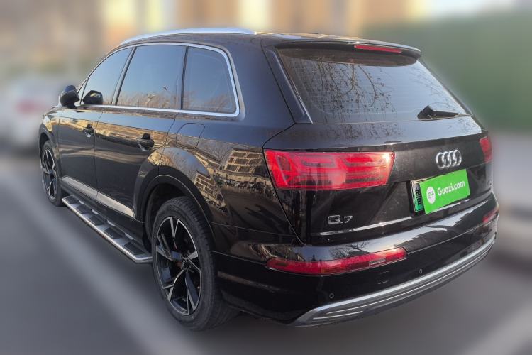 Used Audi Q7 New Energy 2019 55 e-tron Rear Left 45 Deg
