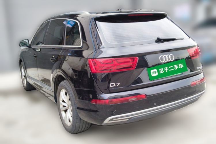 Used Audi Q7 New Energy 2019 55 e-tron Rear Left 45 Deg