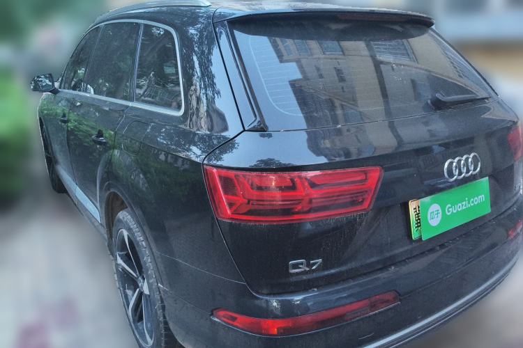 Used Audi Q7 New Energy 2019 55 e-tron Rear Left 45 Deg