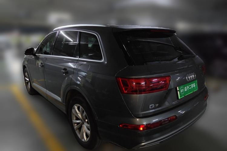 Used Audi Q7 New Energy 2019 55 e-tron Rear Left 45 Deg
