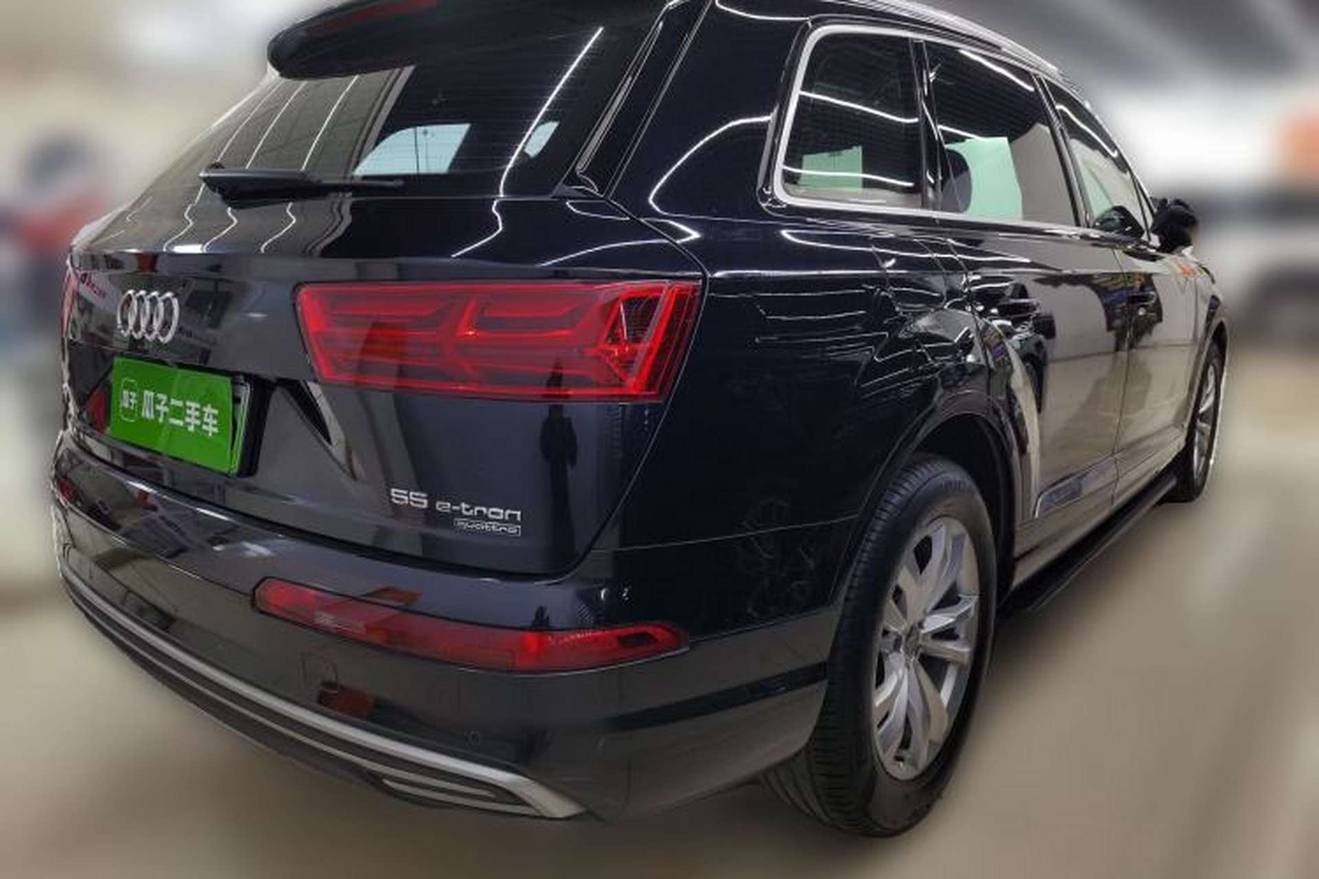 Used Audi Q7 New Energy 2019 55 e-tron Rear Right 45 Deg