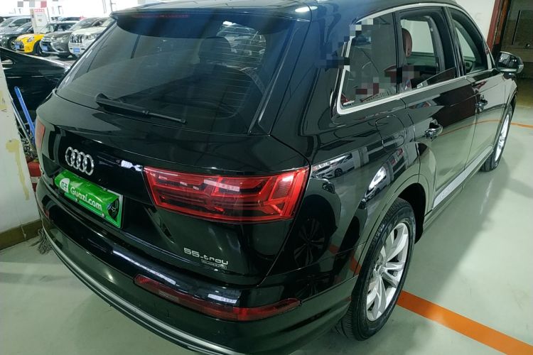 Used Audi Q7 New Energy 2019 55 e-tron Rear Right 45 Deg