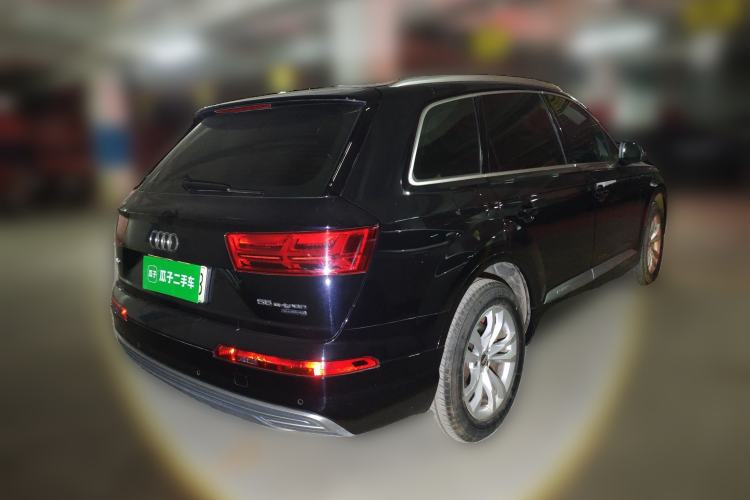 Used Audi Q7 New Energy 2019 55 e-tron Rear Right 45 Deg
